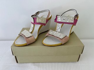 Zapatos tacón Topolino exclusivos Sitges Talla 37