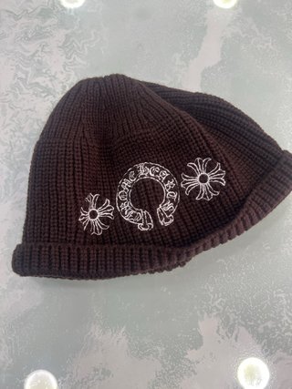 Gorro lana Chrome Hearts marrón