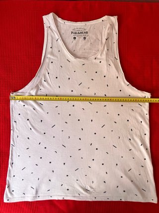 Camiseta sin mangas Pull&Bear estampada Talla L