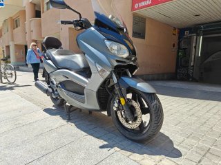 Yamaha Xmax 250 Gris