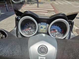 Yamaha Xmax 250 Gris