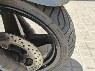 Yamaha Xmax 250 Gris