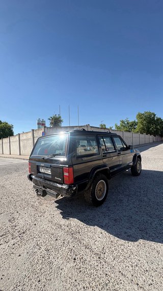 Jeep Cherokee XJ