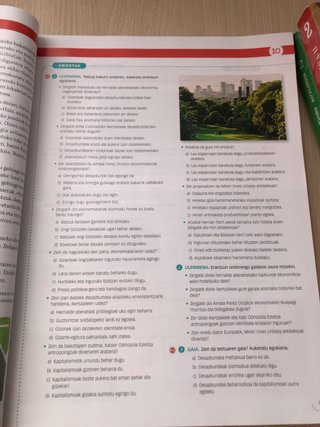 Artez euskara eta literatura, 2 Batxilergoa, Mu...