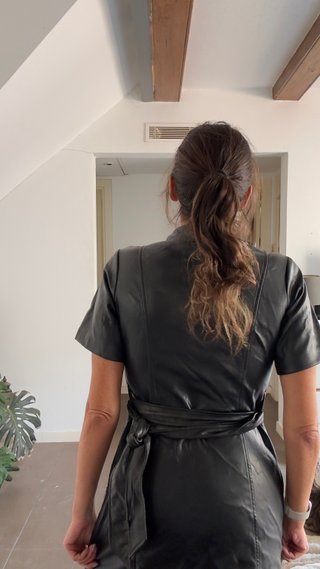 Vestido camisero polipiel negro