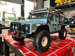Crawler 1/8 Allroad H8H Land Rover Defender