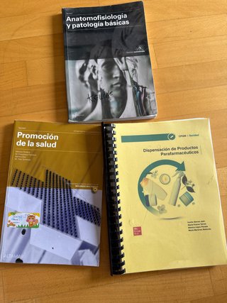 Libro de farmacia el primer ano