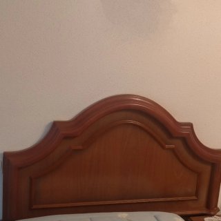Cabecero de cama de madera