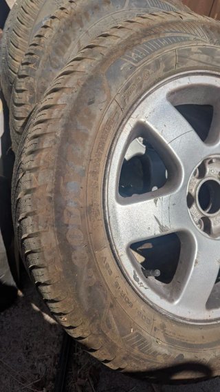 Llantas Audi 4x100 con neumáticos invierno