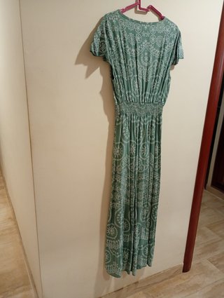 Vestido largo verde estilo bohemio