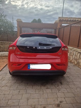 Volvo V40 2015