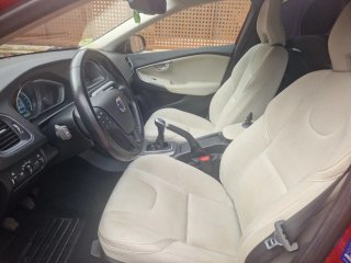Volvo V40 2015