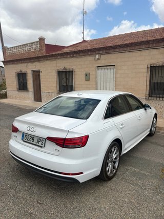 AUDI A4 2.0 TDI 150CV S line edition (2016)