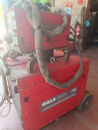 Soldadora Gala Mig 300 Amp