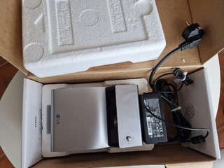 Proyector LG CineBeam Tiro Corto Modelo PH450UG