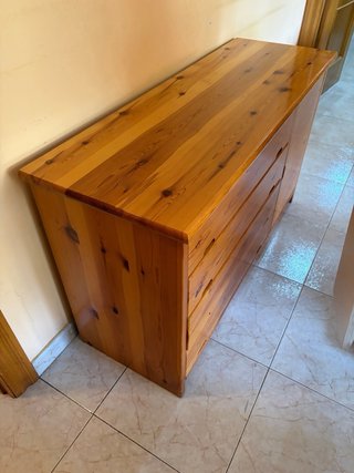Cómoda de pino macizo