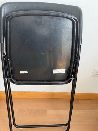 Silla plegable negra