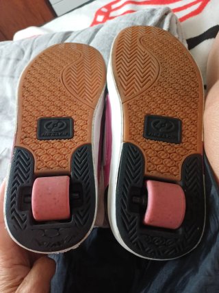 Zapatillas Heelys con Ruedas Talla 39