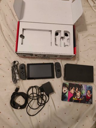 Nintendo Switch Con M. A. G. I. A.