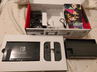Nintendo Switch Con M. A. G. I. A.