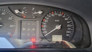 Renault Laguna 1.6i 110CV 250000KM 2004