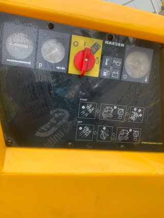 Compresor Kaeser M26 Remolque Obra