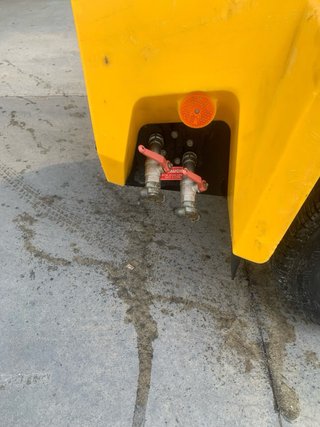 Compresor Kaeser M26 Remolque Obra