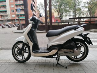 Peugeot Tweet 125cc Scooter 2012 Blanca