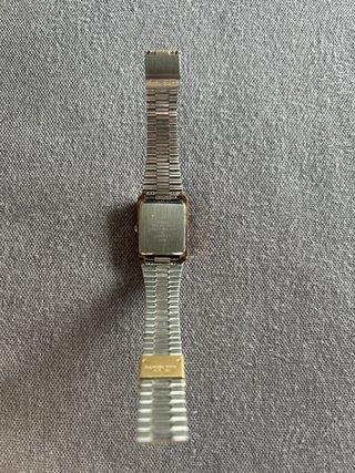 Reloj Casio Vintage Dorado y Plateado