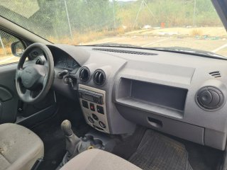 Dacia Logan 2011