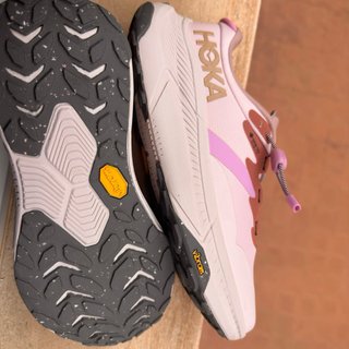 Zapatillas Hoka Running Montaña Mujer goro-tex