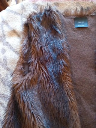 Chaleco pelo sintético Zara Talla M