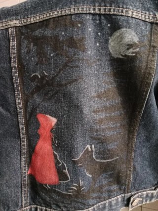 Cazadora vaquera pintada a mano
