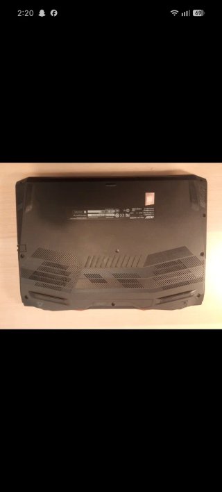 Acer Nitro AN515-57 Laptop Negra