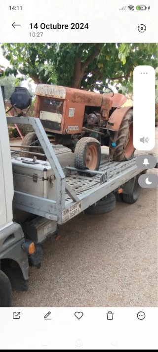 Se recogen coches para el desguaces