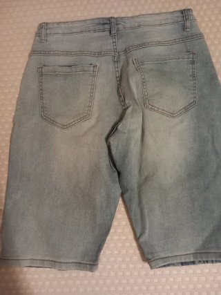 Pantalón corto vaquero Talla L
