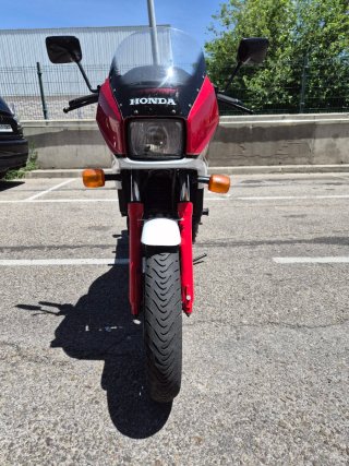 Honda VF500F