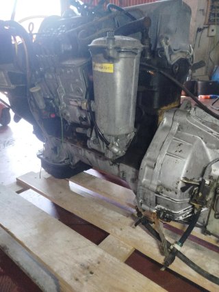 Motor Mercedes 300d