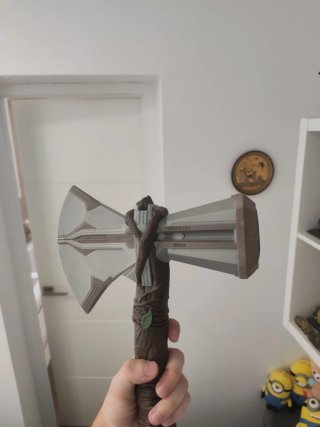Hacha electrónica Thor Stormbreaker