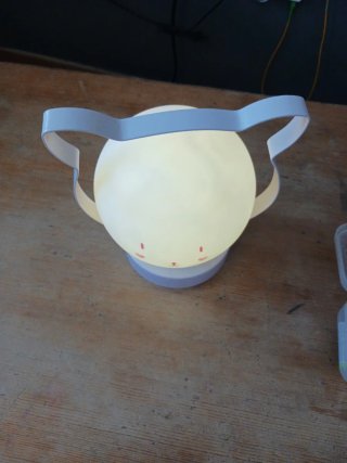 Lámpara infantil con diseño de gato