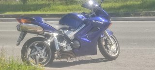 Honda VFR 800 Azul