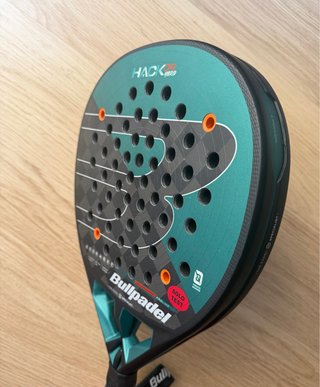 Bullpadel Hack Hybrid 04 2025