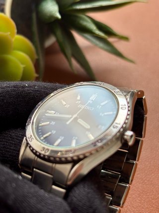 Seiko Quartz 100M Azul