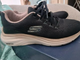 Zapatillas Skechers Mujer Negro/Rosa