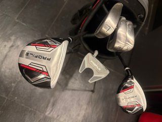 Bolsa y palos golf Wilson Profile zurdo