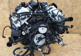 Motor BMW S63B44A Completo