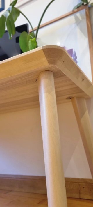 Mesa auxiliar salon de madera maciza ✨️ Como nueva