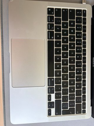 MacBook Air M1 16GB RAM 1TB Plata