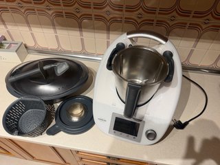 Thermomix TM5 con accesorios