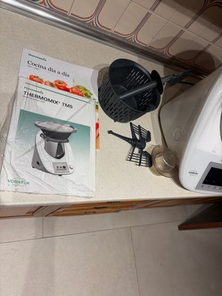 Thermomix TM5 con accesorios